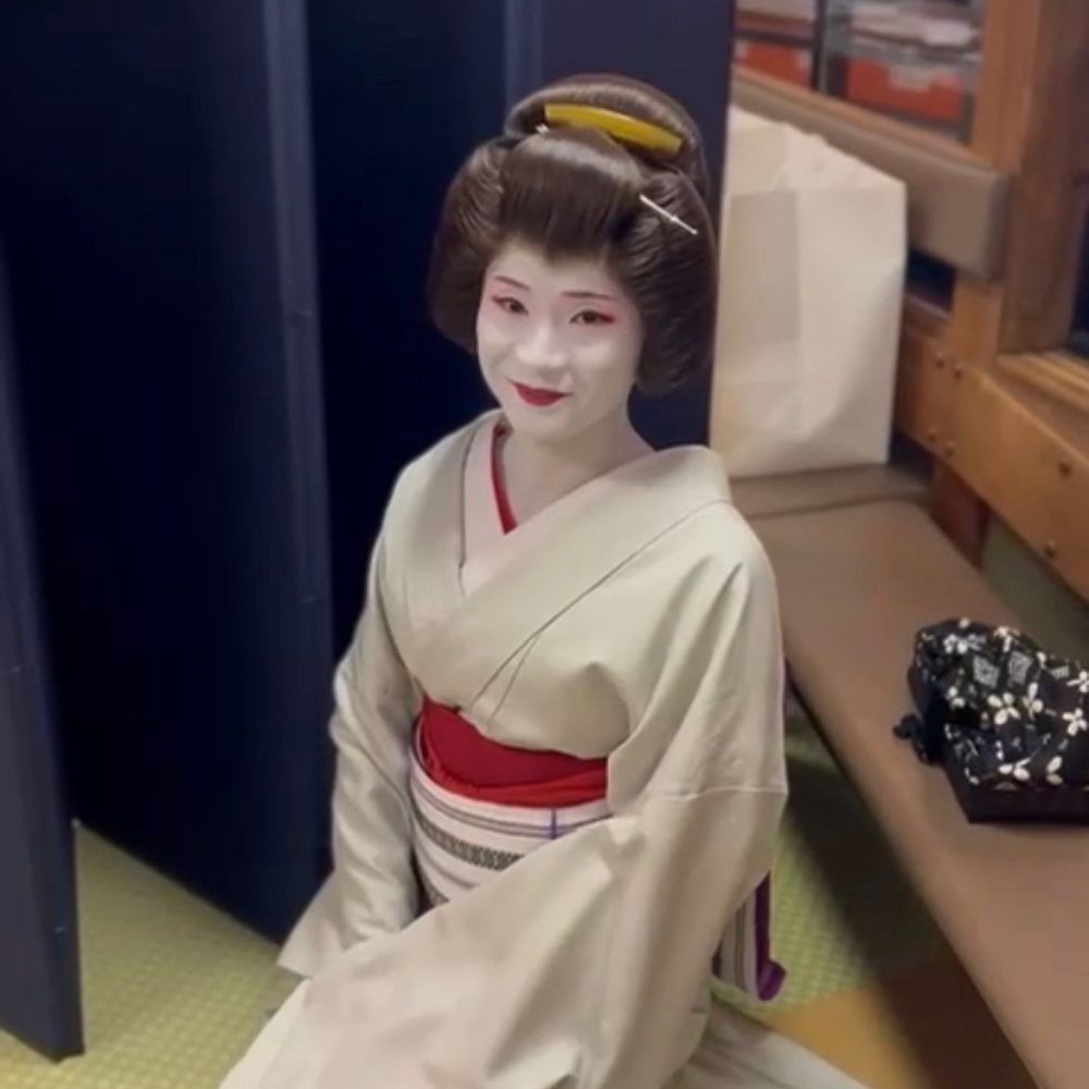 WhatsApp Image 2025-01-13 at 17.14.27